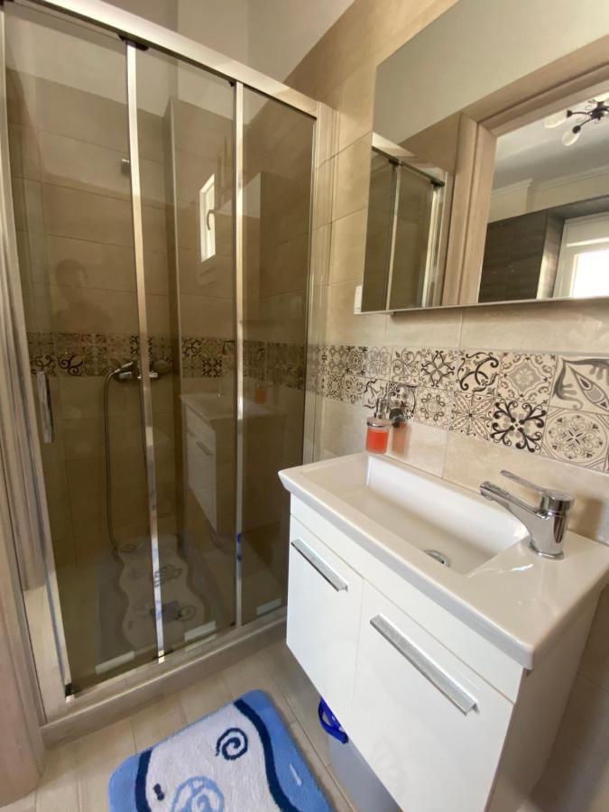 ניקיטי Villa Emerald Luxury Living מראה חיצוני תמונה