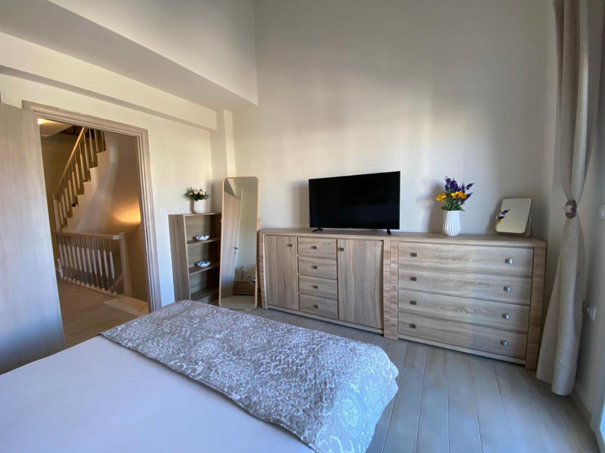 ניקיטי Villa Emerald Luxury Living מראה חיצוני תמונה